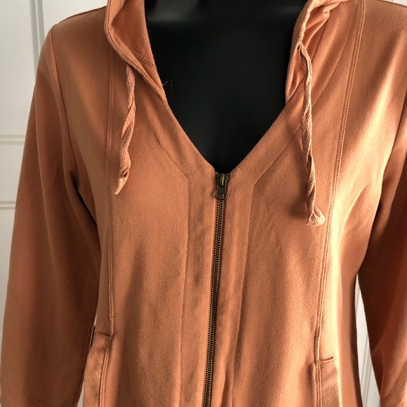 Sweater - Picture 4 of 6